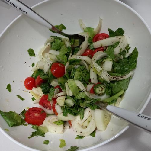 סלט🍅🥒🍋