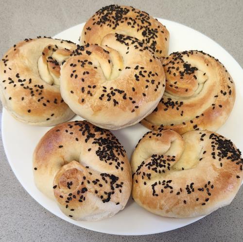 קובניות רכןת בקישוט שומדום שאני חור