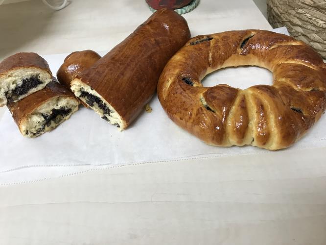 עוגת שמרים פרג