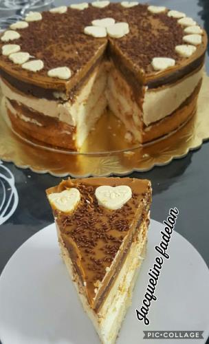 עוגת טורט במילוי 2 גבינות,ריבת חלב וציפוי גנאש שוקולד מריר וממרח לוטוס