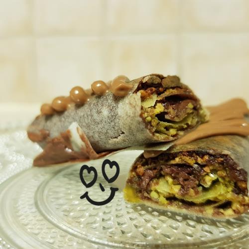 סיגרים עלי פילו במילוי שוקולד נוגט ופיסטוקים
