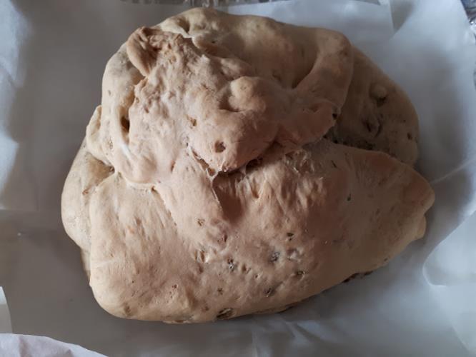 עוף עטוף בבצק זיתים