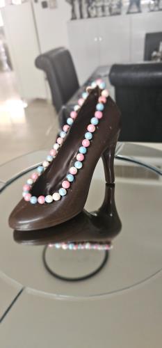נעל משוקולד 👠👠👠👠👠👠 מתאים למסיבת ירוסין , מסיבת רווקות בת מצווה ועוד....
