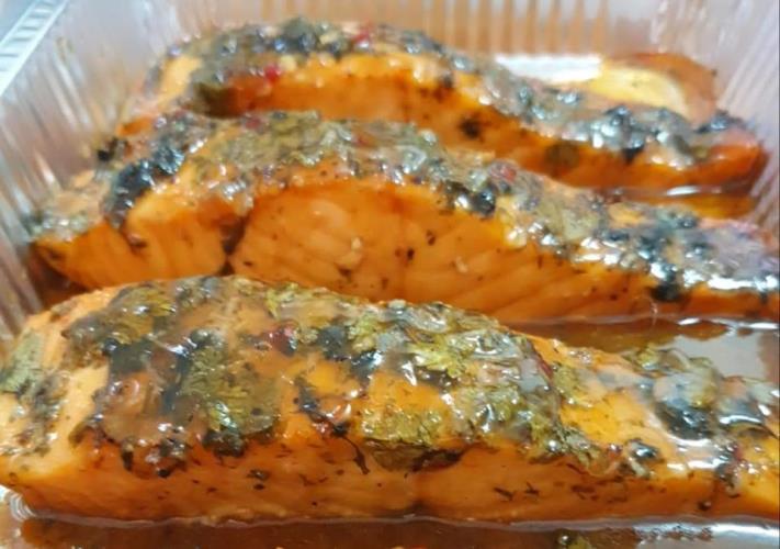 דג סלמון ברוטב משגע😋😋