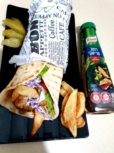 פרגיות ברוטב טריאקי בתוך לאפה בהכנה ביתית 