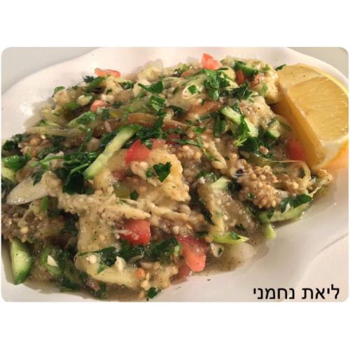 חציל קלוי בתוספת ירקות