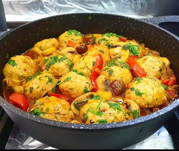 קציצות עוף מושלמות עם ערמונים ופטריות 😍😋