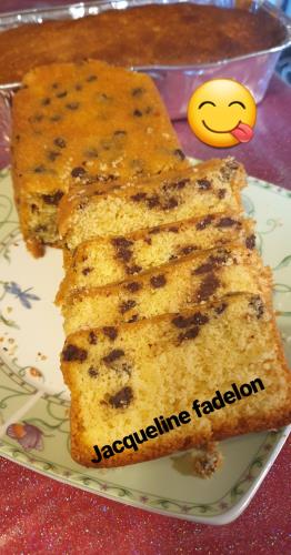  טורט חמאה עם פצפוצי שוקולד  Quatre- quarts aux pépites de chocolat Jacqueline fadelon