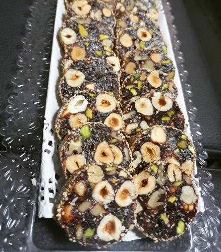 רול תמרים ואגוזים- ממתק בריאות😍😋