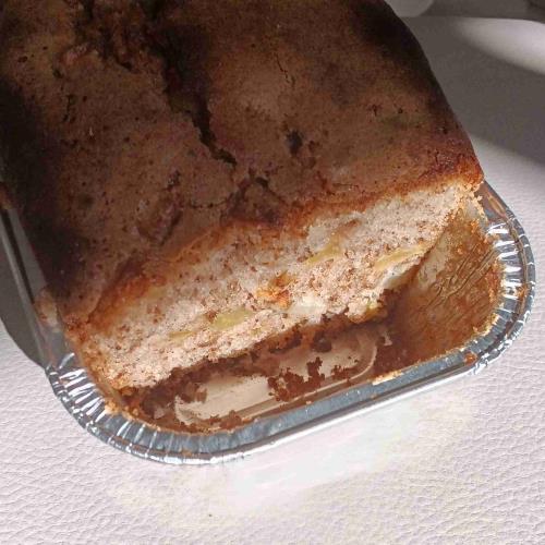 עוגת תפוחים קינמון ואגוזים