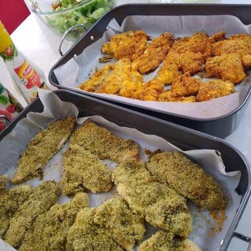 חזה עוף בתיבול ירוק ואדום 