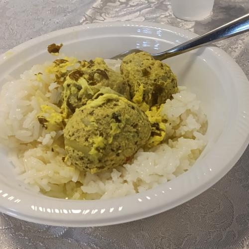 קציצות עוף וכרובית