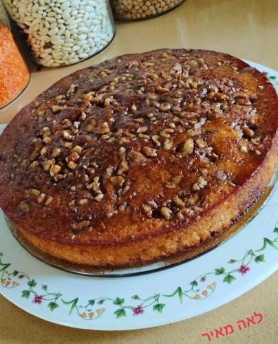 עוגת מייפל אגוזים וקינמון הכי מושלמת שתכינו ב-2 דקות של סבתא לאה