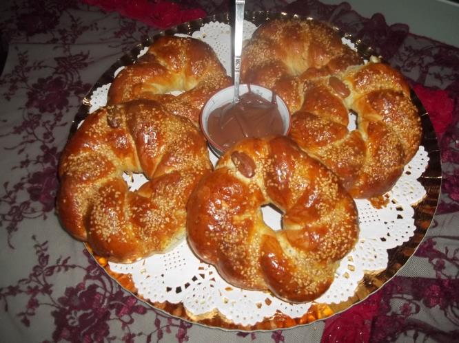לחמניות    ביגלה     אווריריות.  מדהימות   בטעם של עוד. 