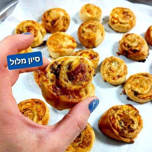 שבלולי גבינות וזעתר מהצק ספידי של חברתי ירדנה ג'אנח האהובה