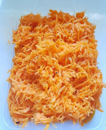 סלט גזר חמוץ חריף