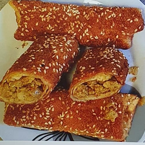 טורטיות מטוגנות במילוי הודו טחון ובצל