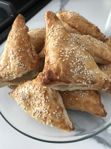 בורקס גבינה