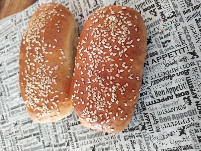 לחמניות עם שומשום או קוואקר