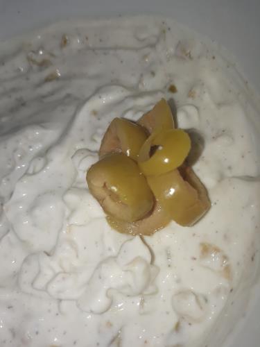 ממרח גבינת זיתיים