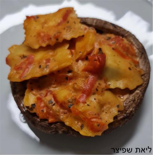 פטריות פורטבלו במילוי רביולי גבינות
