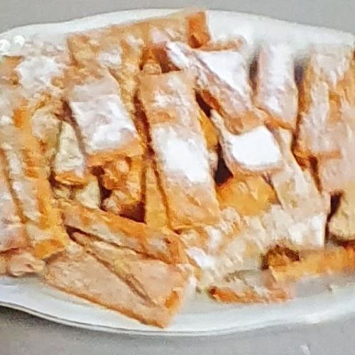 מקלות אגוזים ןשקדים