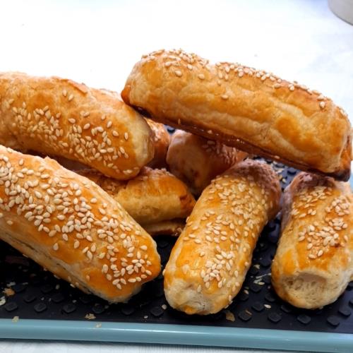 סיגרים מבצק עלים במילוי גבינה מלוחה