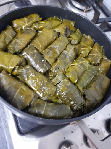 עלי גפן עם אורז