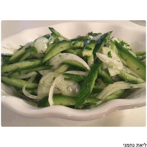 סלט מלפפונים