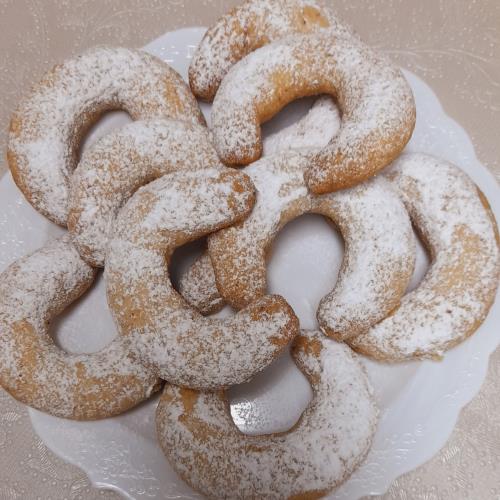 סהרוני שקדים פריכים