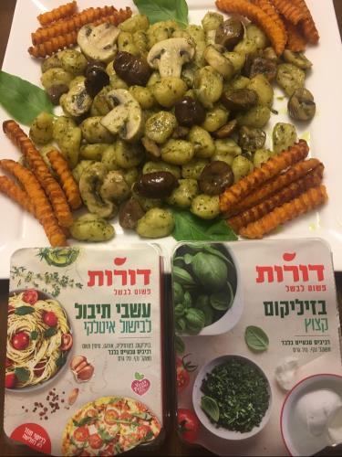 ניוקי עם ערמונים,פטריות ומקלוני בטטה-דורית כהן