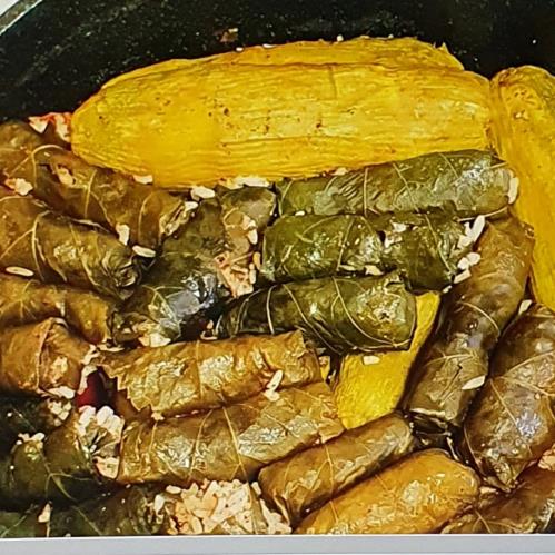 ממולאים בבשר טחון ואורז (קישוא.עגבניה ועלי גפן)