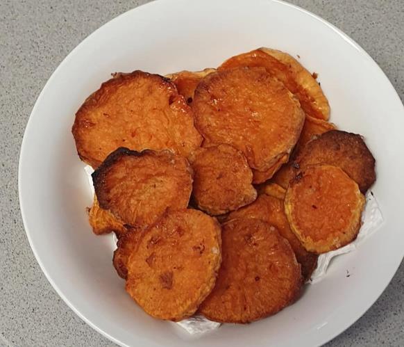 בטטה   ועישבי תיבול