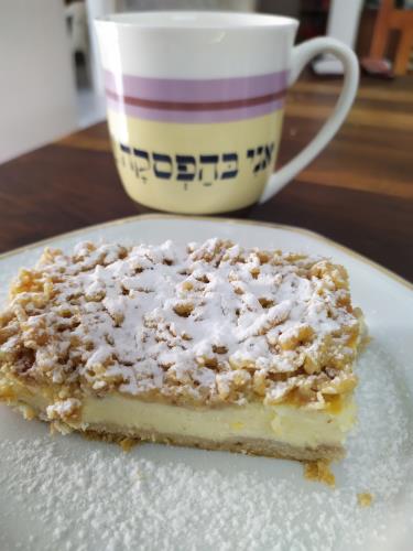 עוגת גבינה פירורים אפויה 