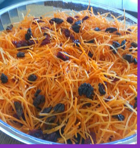 סלט גזר עם חמוציות ופקאן מסוכר: