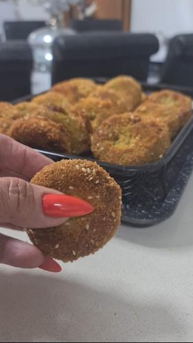 לביבות בטטה 🍠וברוקולי 🥦 מצרכים הדרושים :