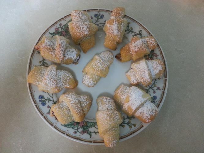 רוגלך עם בצק כעין בצק עלים