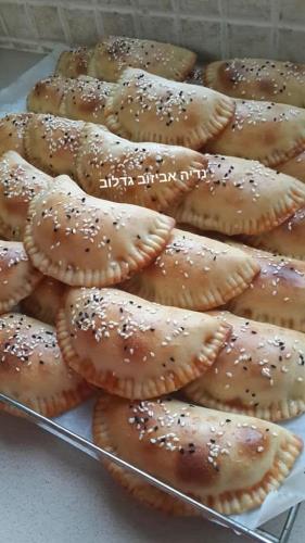 מאפים במילוי טונה