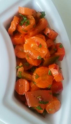 גזר מזרחי עם טוויסט של גמבה 