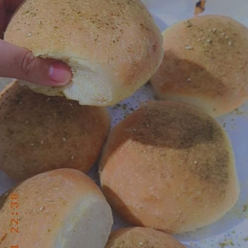 פיצה ולחמניות ט...