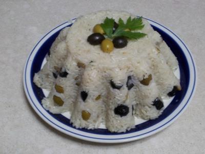 אורז עם זיתים