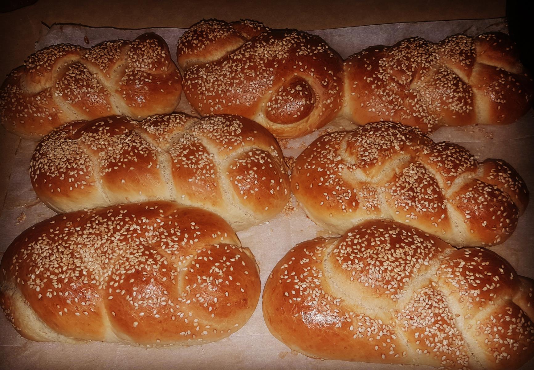 לחמניות קלועות